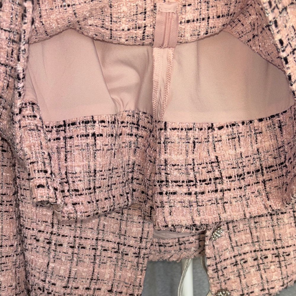 Brand New/Never worn Pink Tweed Blazer with & Crystal Accents buttons - Picture 12 of 17